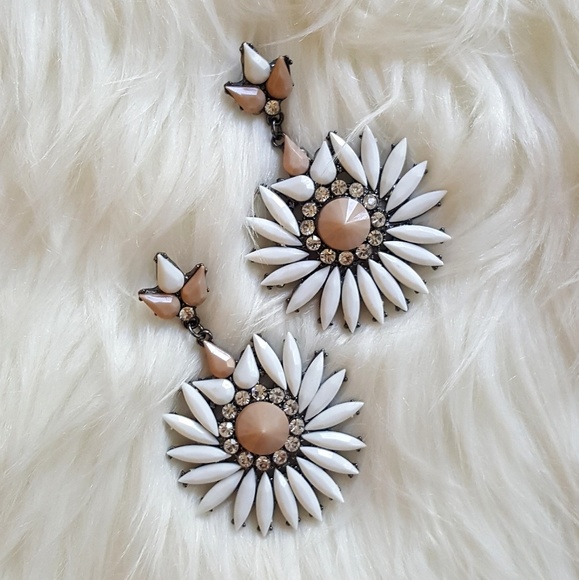 Jewelry - New Gorgeous Earrings!